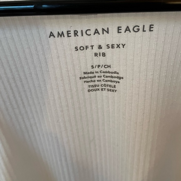 American Eagle Small Ribbed Tank Top - Picture 2 of 3